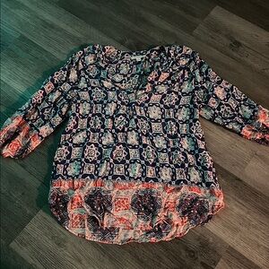 beachlunchlounge Vibrant Blue and Red Patterned Viscose Top